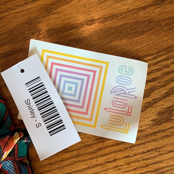 Lula Roe Small Long Overlay - Picture 3 of 3